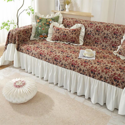 Housse de canapé à volants et motif floral vintage
