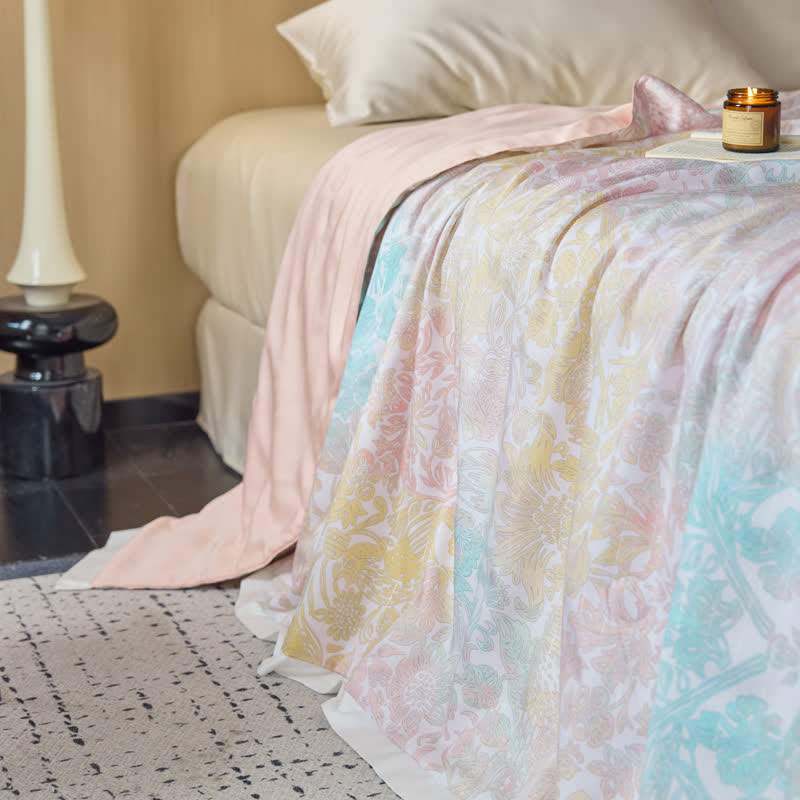 Couette douce en fibre de lyocell avec un motif floral coloré
