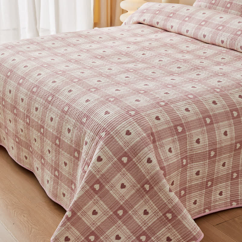 Linge de lit matelassé en pur coton avec motif cœur et carreaux