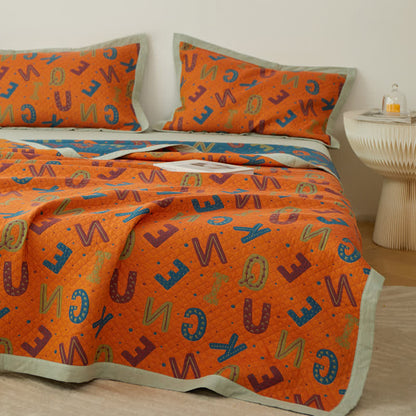 Couette réversible à trois couches en gaze de coton avec lettres