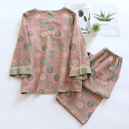Ensemble pyjama avec boutons grenouille et gaze de coton