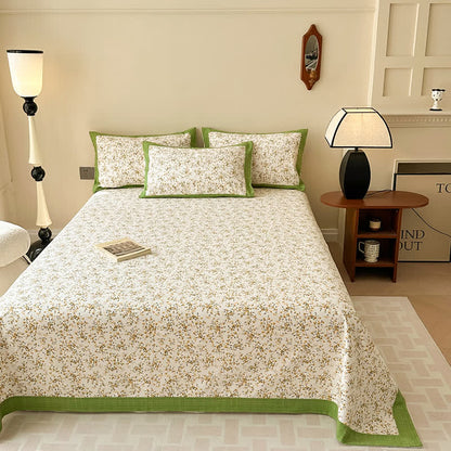Couette élégante et respirante en pur coton à motif floral