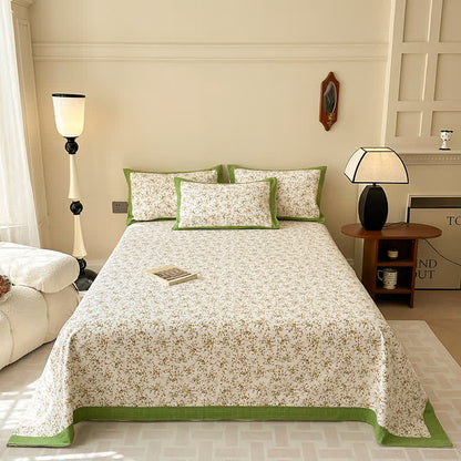 Couette élégante et respirante en pur coton à motif floral