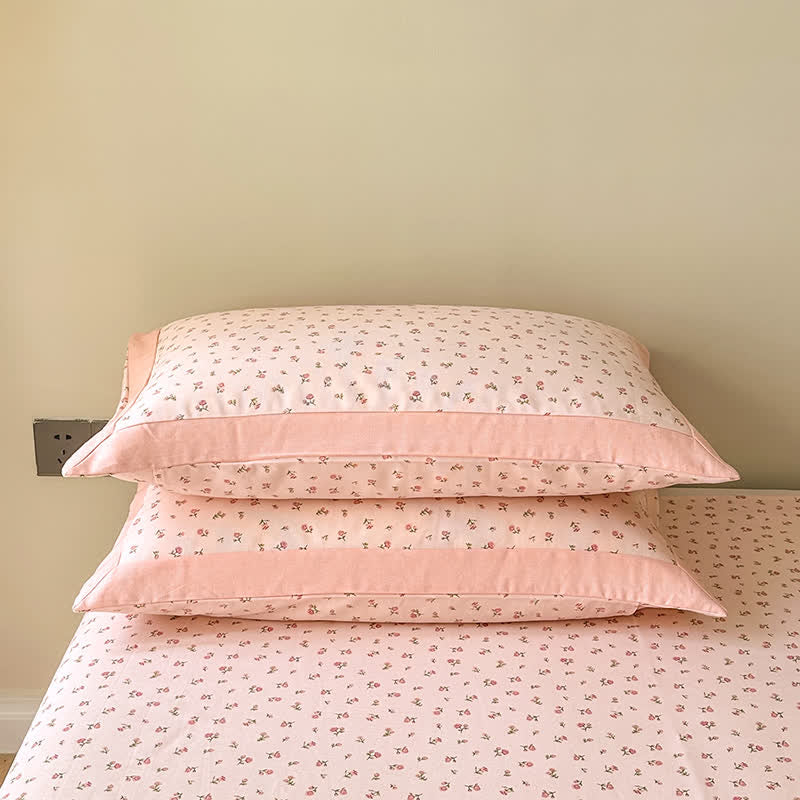 Couvre-lit doux en pur coton avec une élégante rose