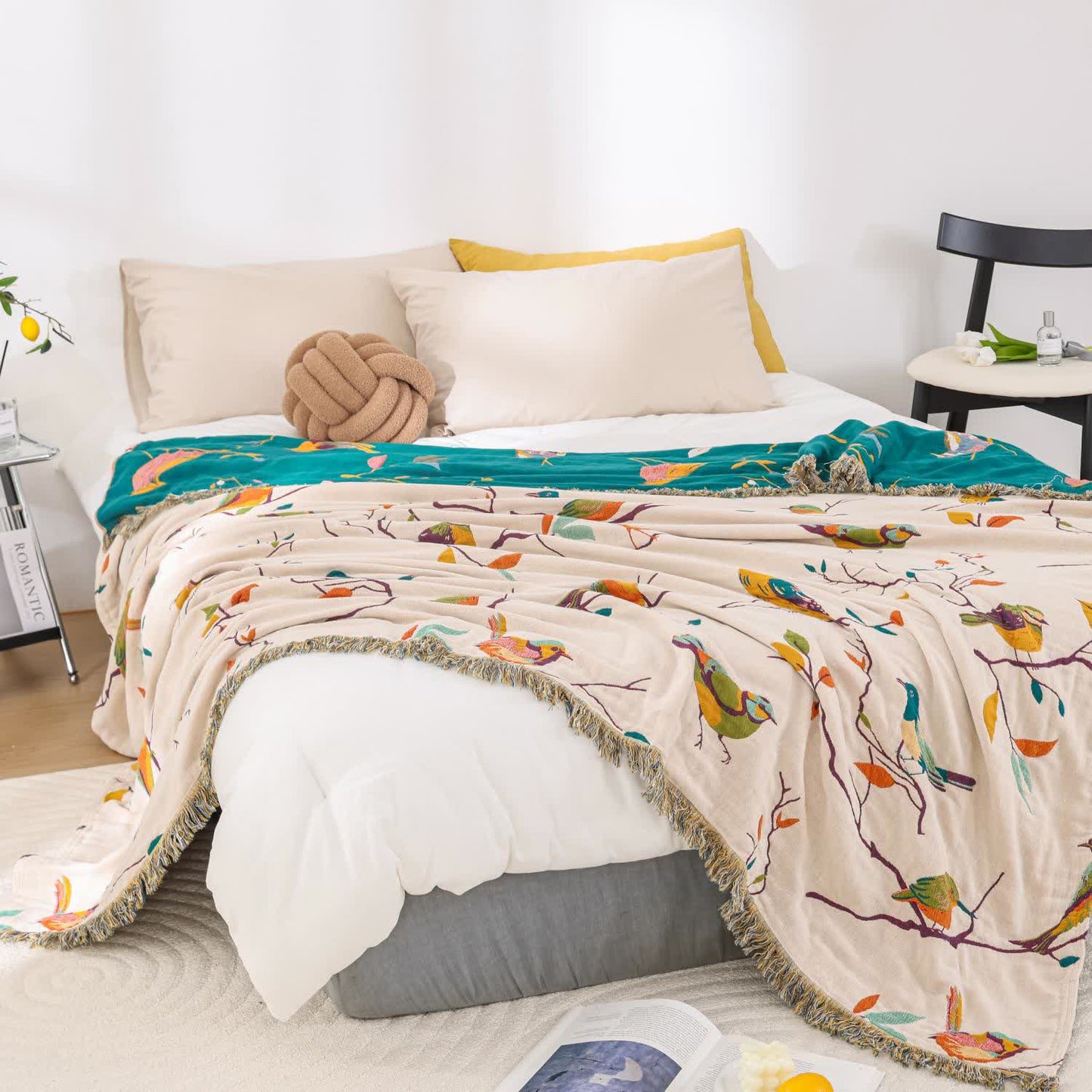 Couette en gaze de coton avec pompons d'oiseaux pastoraux