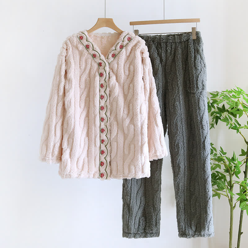 Ensemble pyjama en polaire moelleuse avec broderie et manches longues