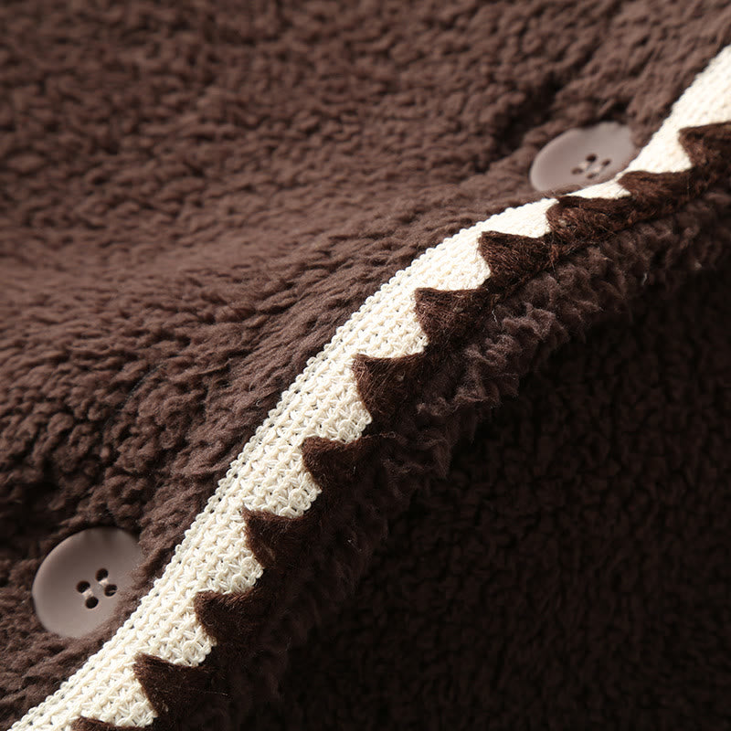 Vêtements de nuit chauds en flanelle avec col à revers