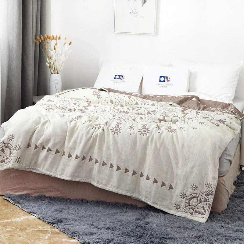 Couette réversible en coton Ownkoti Chic Mandala à motif floral