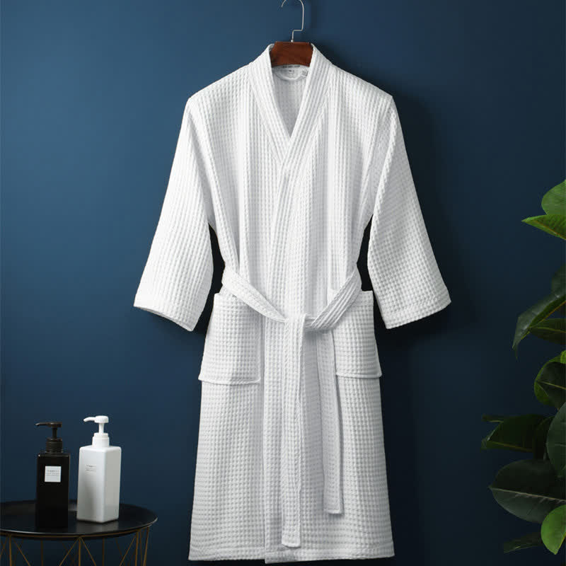 Peignoir simple et uni en coton avec col en V