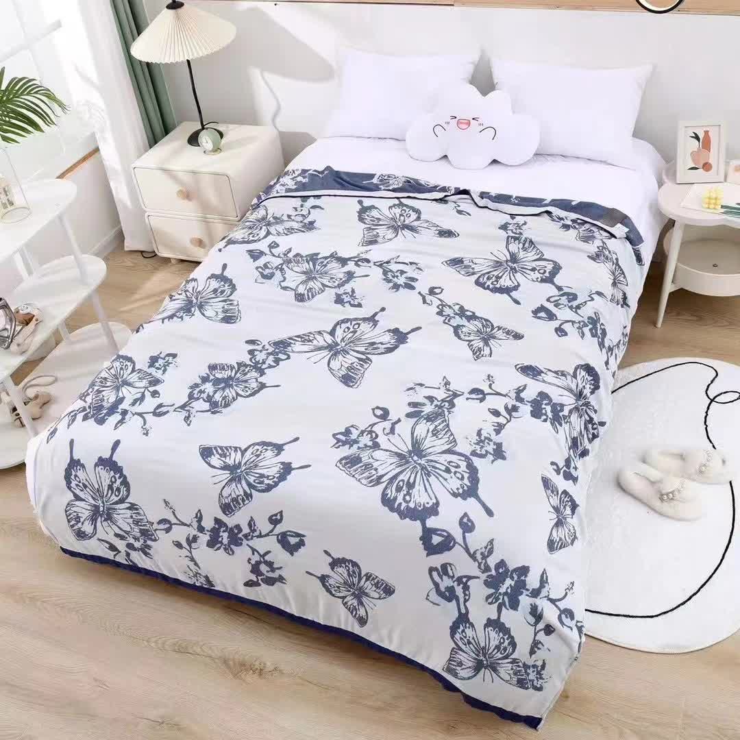 Couverture douce en fibre de bambou avec motif papillon