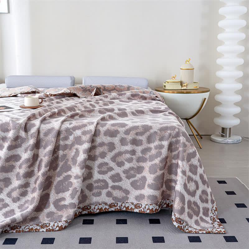 Couette en gaze de fibre lyocell à imprimé léopard