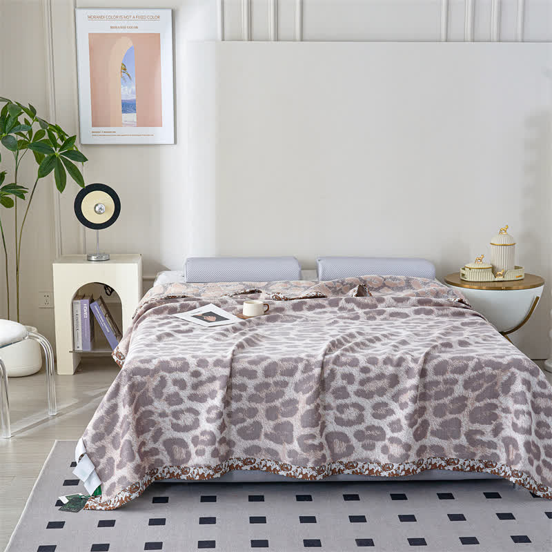 Couette en gaze de fibre lyocell à imprimé léopard