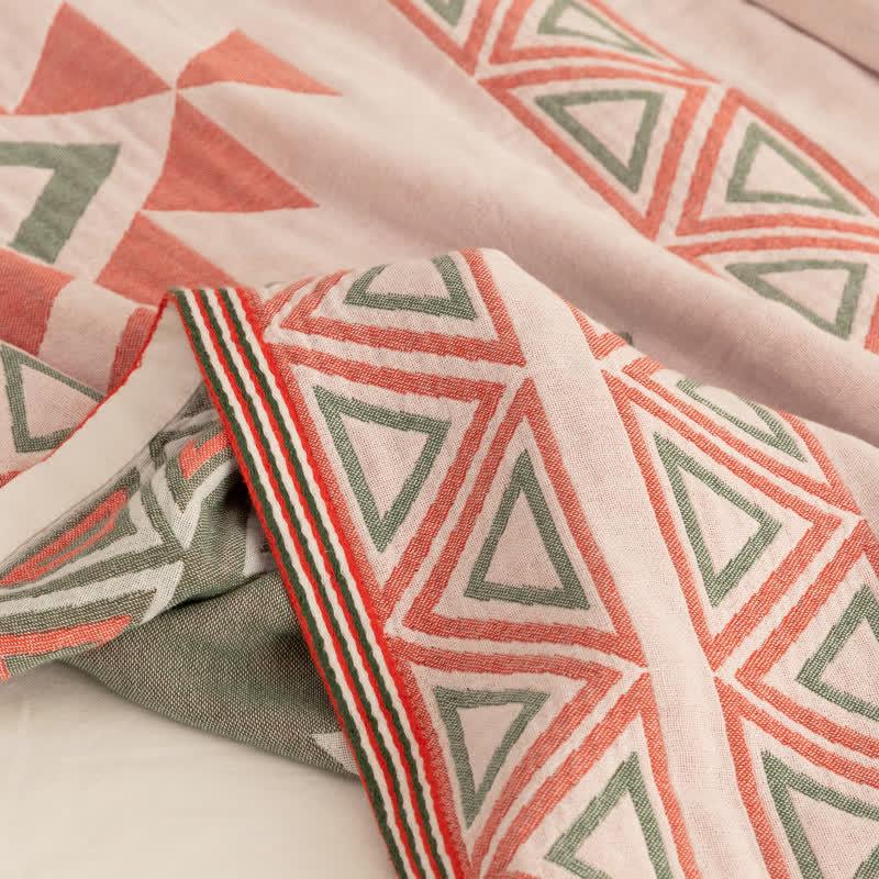 Couette d'été en gaze de coton à motifs géométriques triangulaires