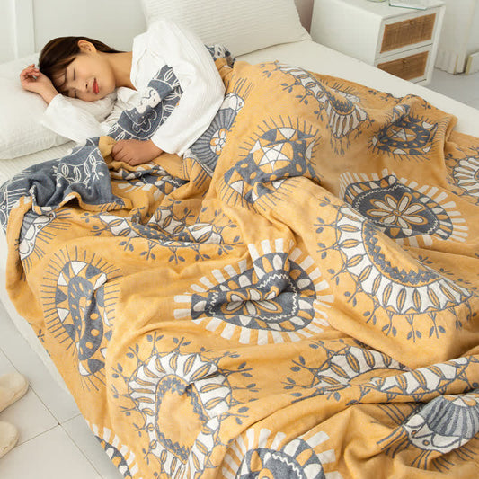 Couverture en gaze de coton à quatre couches avec motif floral