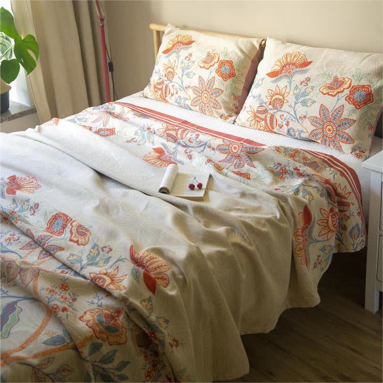 Couette en gaze de coton respirante avec fleurs rustiques