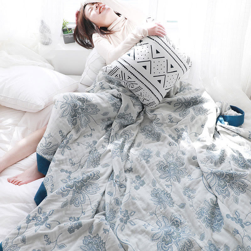 Couette légère réversible en coton à motif floral