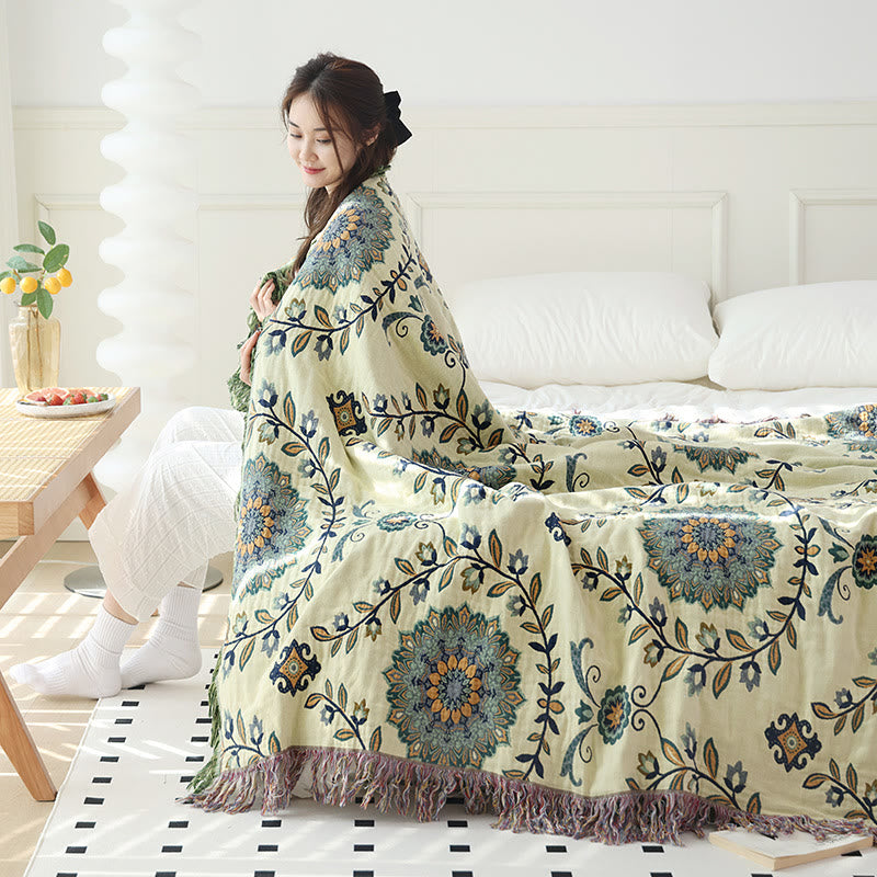 Couette réversible à motif floral et pompons en gaze de coton