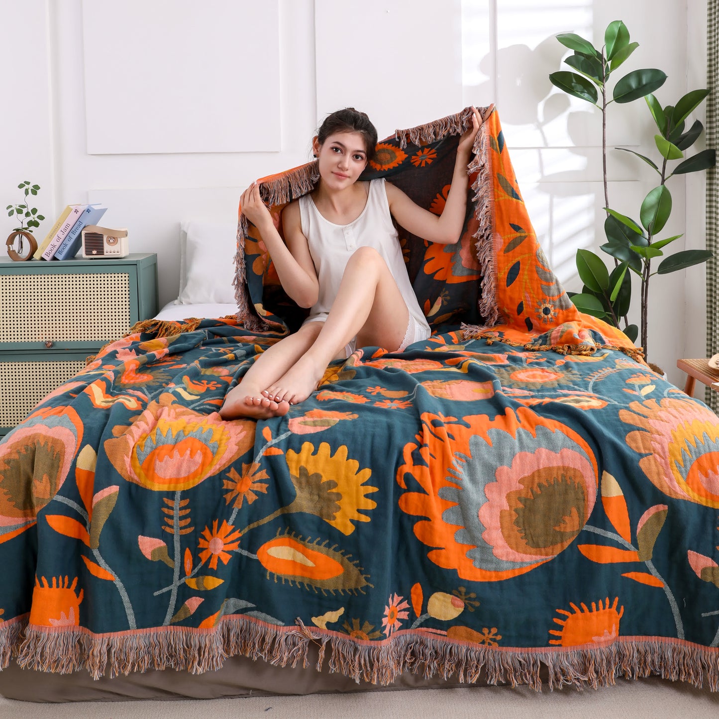 Couette en gaze de coton respirante avec pompons et motif floral