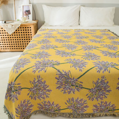 Tapisserie rustique avec pompon d'agapanthe