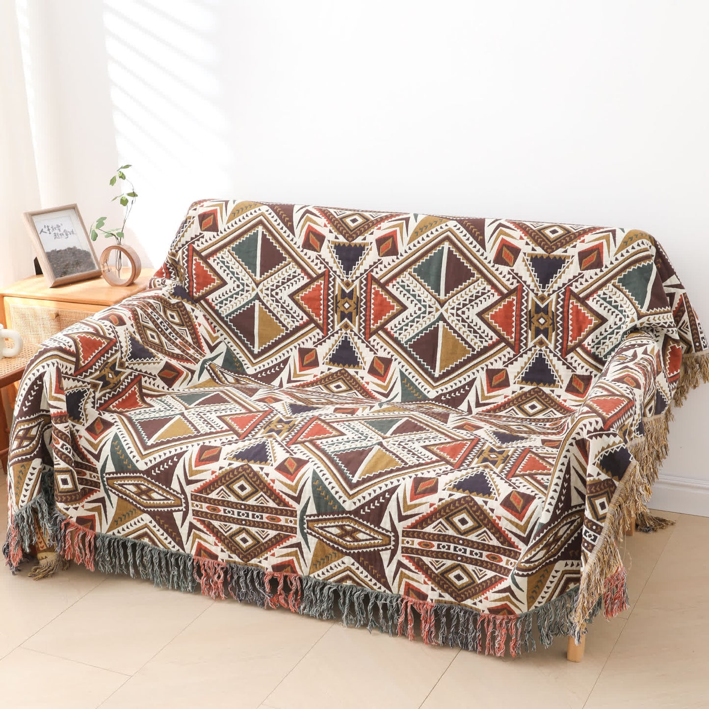 Couette rétro en gaze de coton avec pompons triangulaires