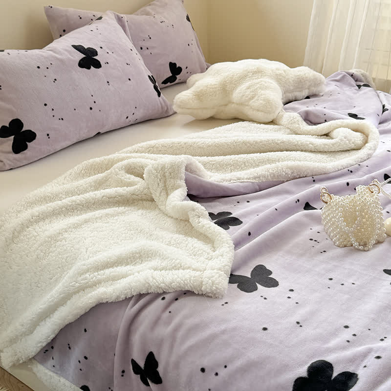 Couverture Sherpa à motif papillon rustique