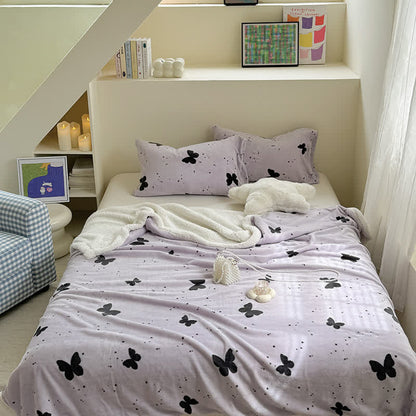 Couverture Sherpa à motif papillon rustique