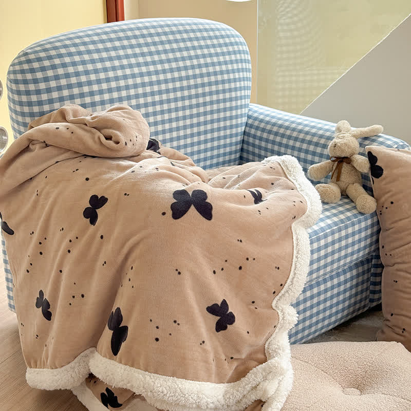 Couverture Sherpa à motif papillon rustique