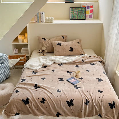 Couverture Sherpa à motif papillon rustique