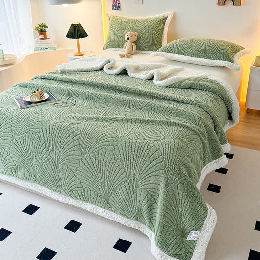 Couverture Sherpa moelleuse et douce avec structure en coquille