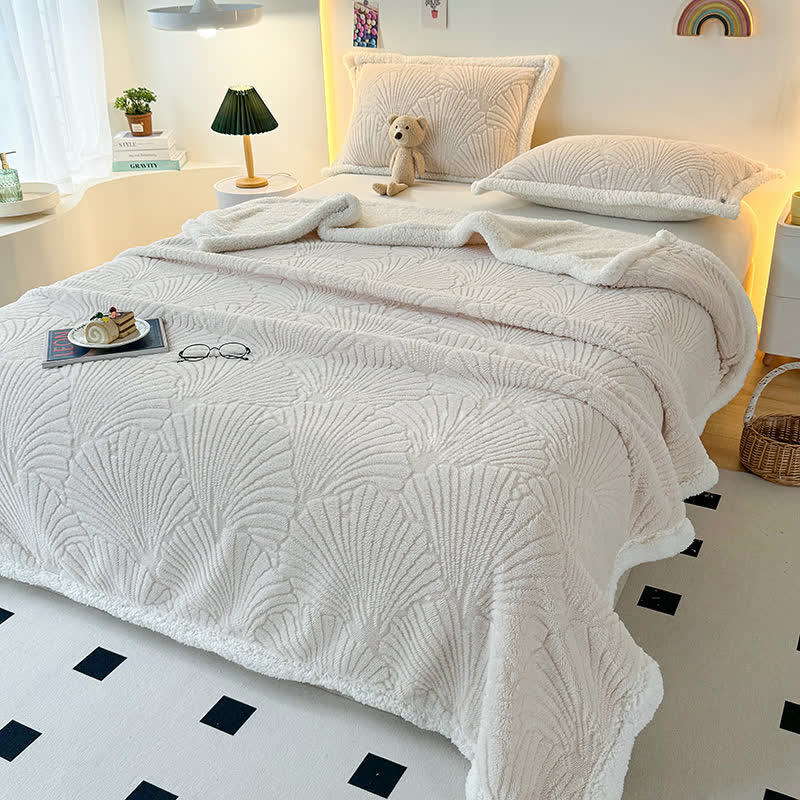 Couverture Sherpa moelleuse et douce avec structure en coquille