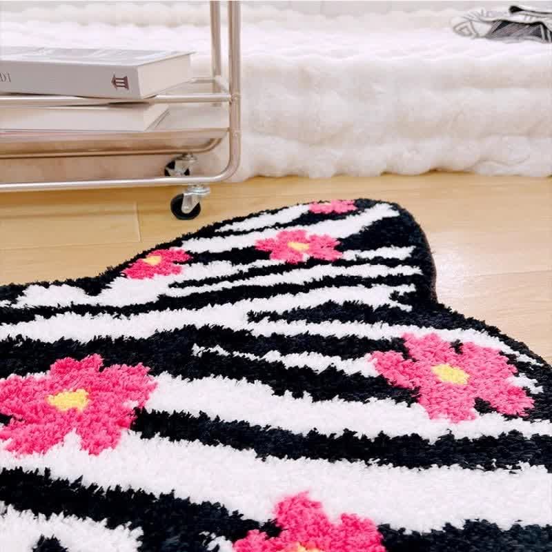 Tapis doux et décoratif avec motif floral zébré