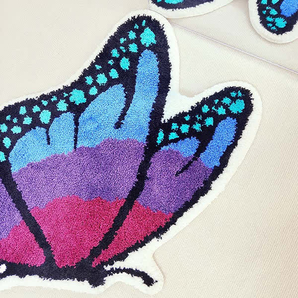 Tapis rustique antidérapant avec papillon volant