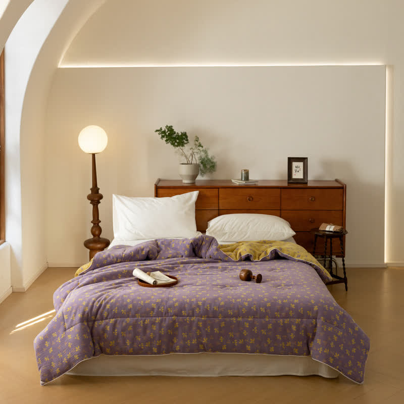 Couette double épaisseur en gaze jacquard à motif floral