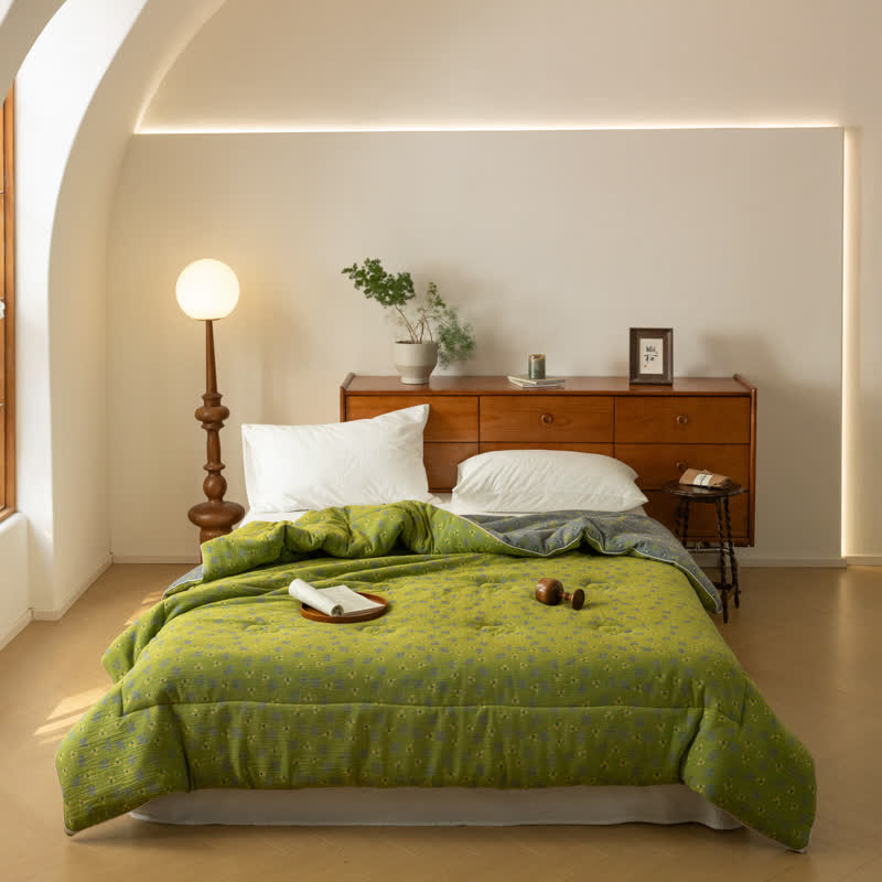 Couette double épaisseur en gaze jacquard à motif floral