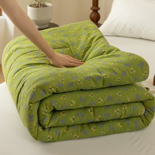 Couette double épaisseur en gaze jacquard à motif floral