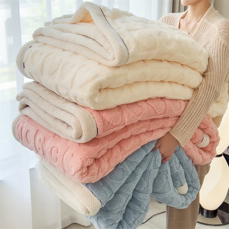 Couverture polaire unie avec motif cœur