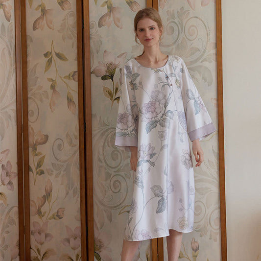 Élégante chemise de nuit en lyocell à motif floral