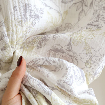 Ensemble pyjama en gaze de coton à motif floral