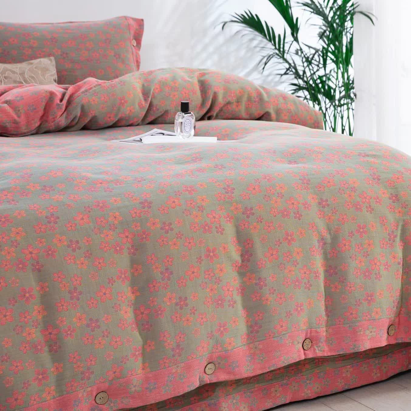 Parure de lit en gaze de coton avec boutons fleuris (4 pièces)