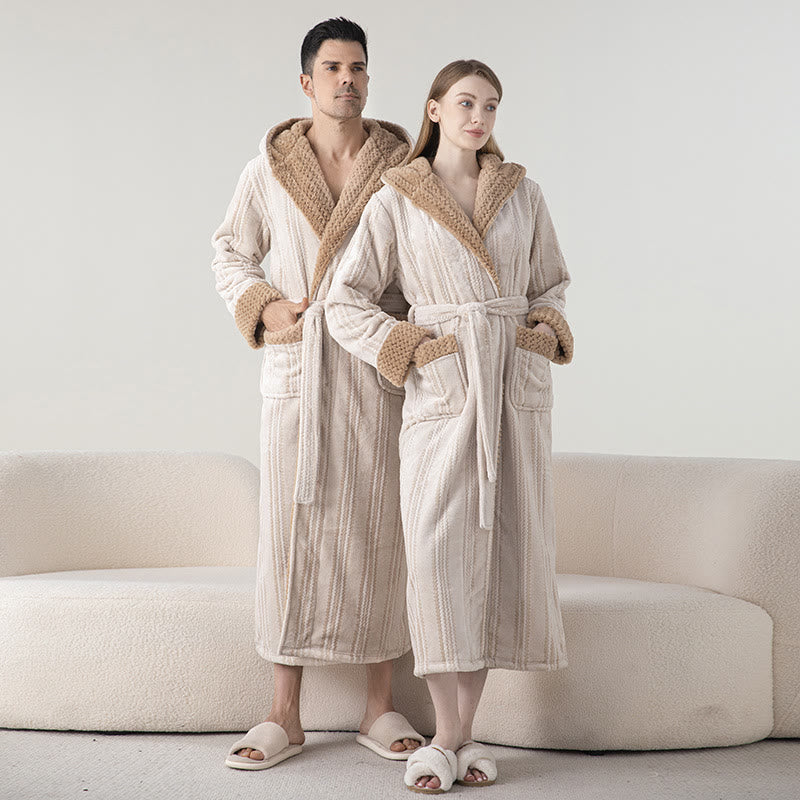 Peignoir d'hiver long en polaire avec capuche