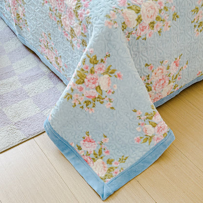 Parure de lit d'hiver avec un élégant motif floral en velours (4 pièces)