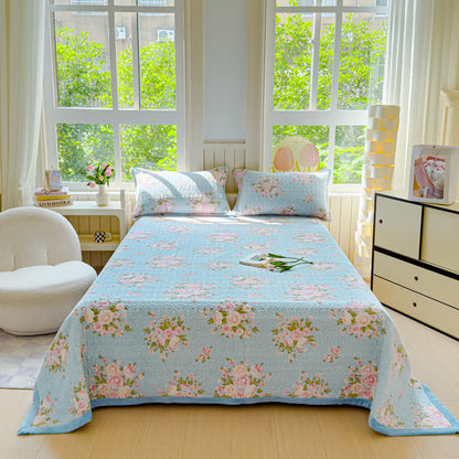 Parure de lit d'hiver avec un élégant motif floral en velours (4 pièces)