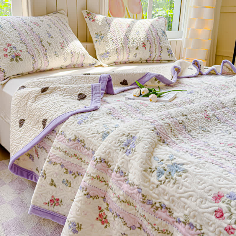 Parure de lit hivernale et douce avec motif pastoral en velours (4 pièces)
