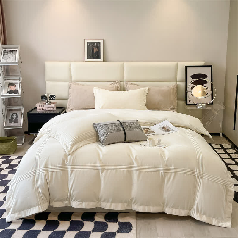 Parure de lit en flanelle moelleuse et de couleur unie (4 pièces)