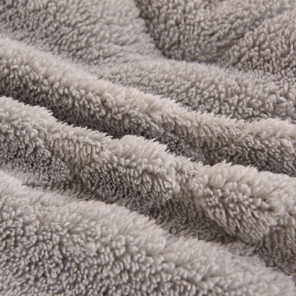 Couverture d'hiver chaude en sherpa avec âme matelassée - image 7