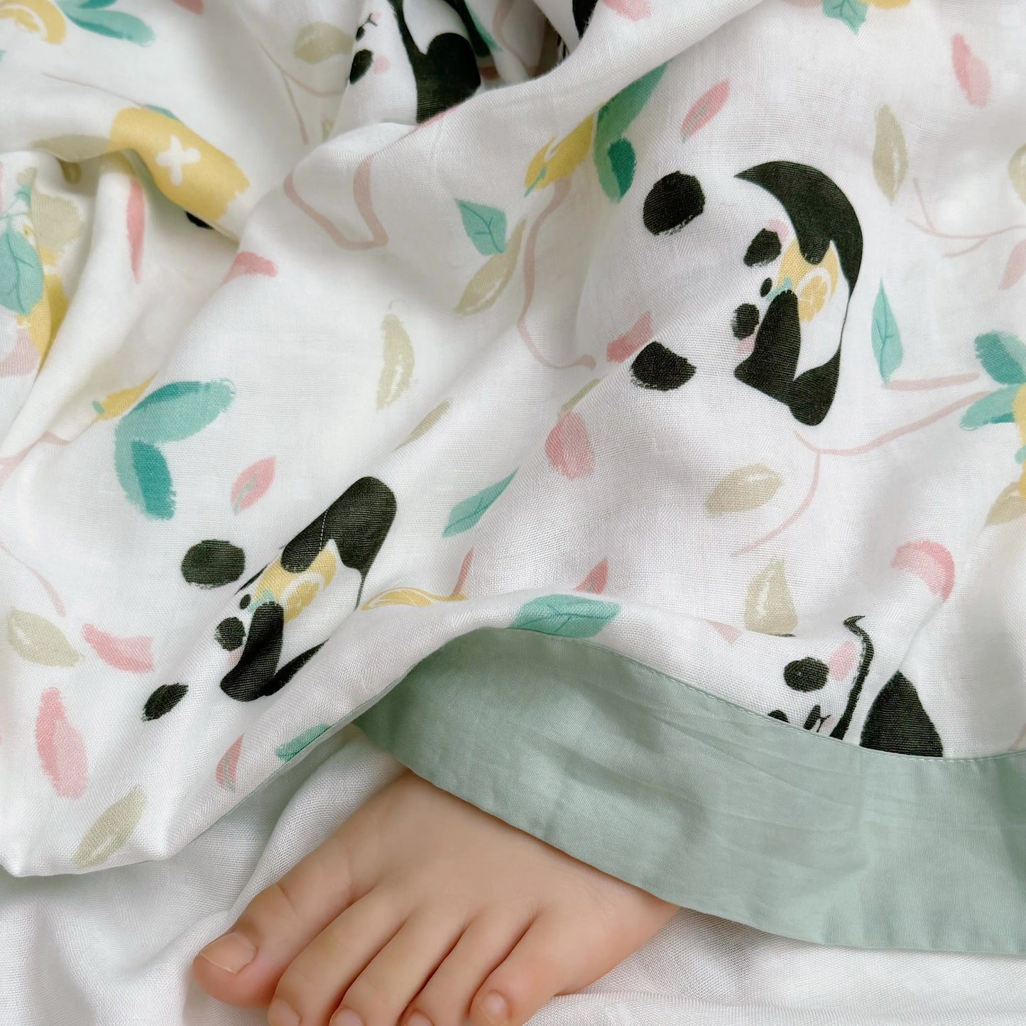 Couette panda en fibre de bambou pour bébés et tout-petits