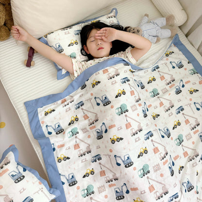 Couette en fibre de bambou à motif de camion de dessin animé pour tout-petits