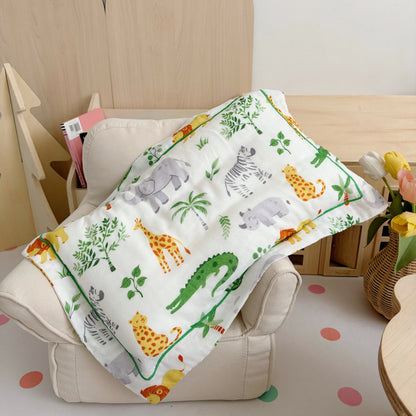 Couette en fibre de bambou avec des animaux de la jungle pour les tout-petits