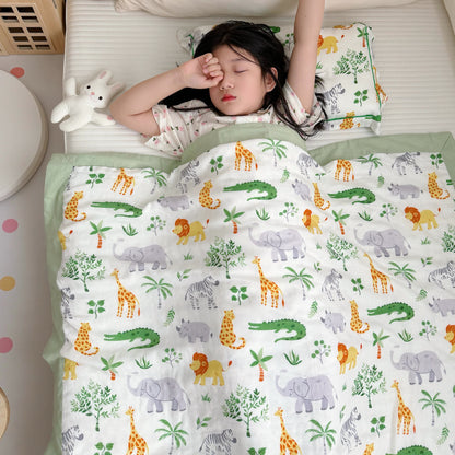 Couette en fibre de bambou avec des animaux de la jungle pour les tout-petits