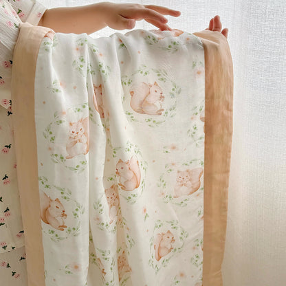 Couette en fibre de bambou motif écureuil pour bébés et tout-petits